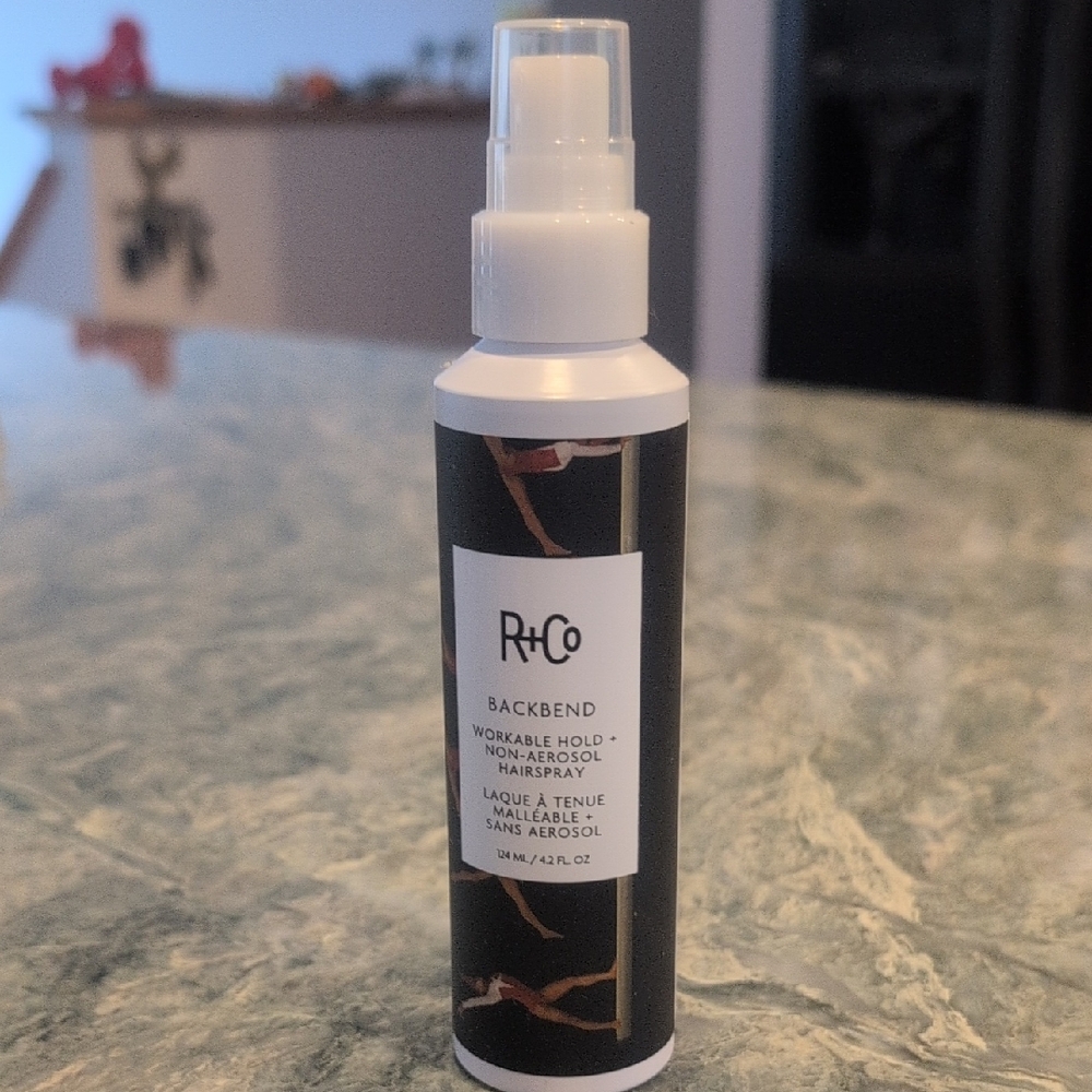 R+Co Backbend Workable Hold Hairspray